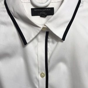 The perfect “nail your next interview” blouse!